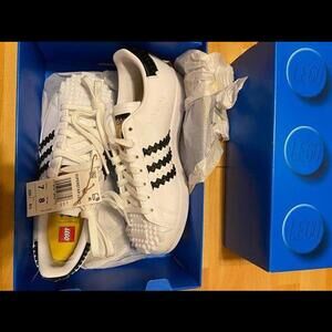 Adidas men superstar x lego colo GW5270 size 7- blue